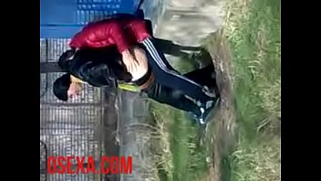 Кавказец всунул болт в стеснительную подругу в укромном месте